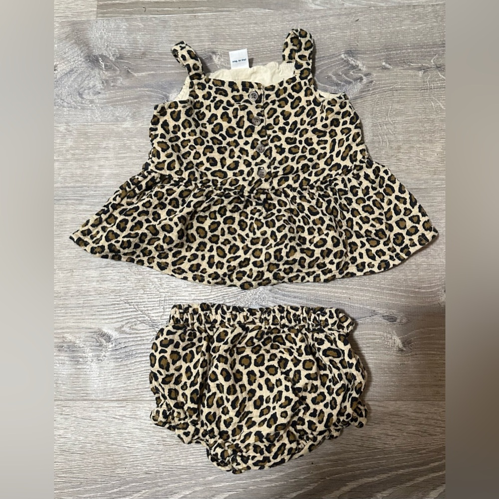 Old Navy Cheetah Print Outfit